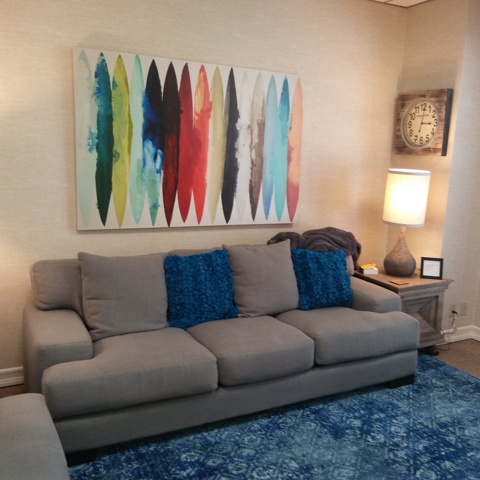 ECR-ofc-couch1560x1560